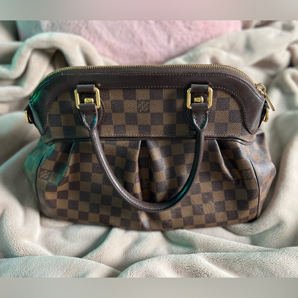 Louis Vuitton Trevi pm